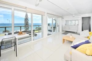 Image of Alexandra Headland Ocean Dream - Stunning View ZA6