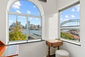 Image of Lovely Apartment with Spectacular Views