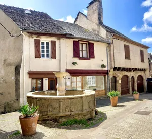 Image of House\/gite in medieval village of Najac