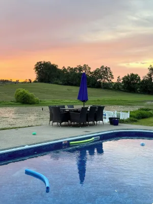 Image of Totally secluded!Pool, Lake!Close to Keeneland,Ky Horsepark, Ark, Ky Derby