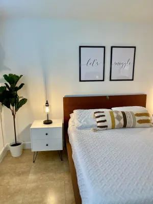 Image of Come cozy up in this West Boca Raton apartment facing the Chris Evert Tennis Academy