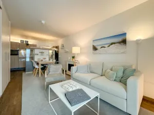 Image of Strandnahe Ferienwohnung mit Sauna, Sonnigem Balkon und Wunderschönem Landblick