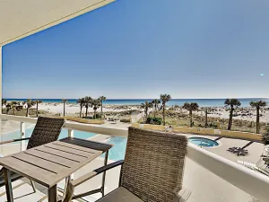 Image of Beachfront Condo in Pensacola Beach – Incredible Resort Amenities!