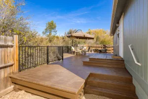 Image of Pet-Friendly. Fully fenced yard