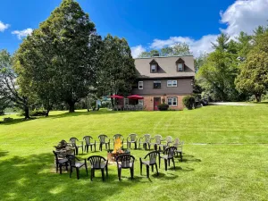 Image of Perfect Reunion House w\/pool, tennis, fireplace & piano. Dogs welcome.