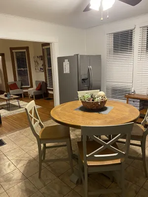 Image of Cheerful Downtown 3 Bedroom home in the historic area of Columbus