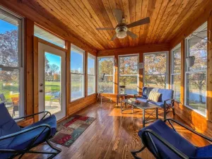 Image of Charming Lake Geneva, Wisconsin 3BR/2Bath Home - Shagbark Waters