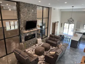 Image of Secluded, Cozy Shouse near the Lake!