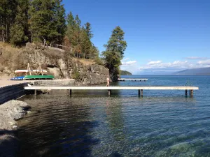 Image of Beautiful timber frame Finley Point home, lake frontage. High speed internet.