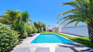 Image of Superbe villa avec piscine chauffée, boulodrome et parking