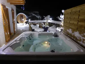 Image of Chalet Haute Savoie sauna jacuzzi private Quiet comfort wifi domaine du fraizier