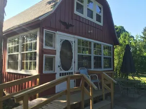 Image of Lovely Cottage with Lakeside Patio & Dock
