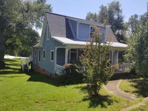 Image of Charming House near Gardner Webb