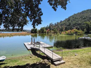 Image of Sunrise Lake Escape -- -Beautiful Lakefront with Dock Paddleboards and Kayaks!