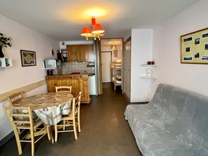 Image of Cozy Studio with South-Facing Terrace, Close to Amenities, Ski Lifts, and Skating Rink