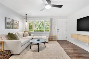 Image of Gator Nest - Huge Backyard + 30 Min to Springs!