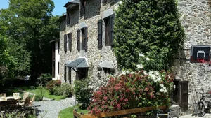 Image of Very large 1851 Cantalien house with private swimming pool