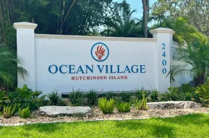 Image of Tasteful and Accomodating One Bedroom\/One Bathroom Ocean Village Condo!