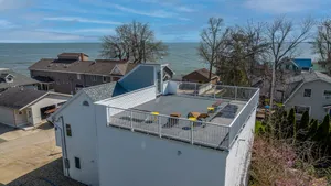 Image of Unique 6 Bedroom Lakeview Home with Roof Terrace