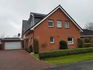 Image of FW suitable for the disabled. Between the dikes