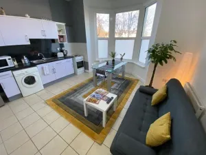 Image of Stunning 1 Bed spacious Apartment for EVENTS-Central Cardiff