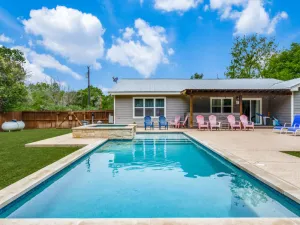 Image of Private Pool & Hot Tub! Charming Hill Country Home Minutes to Wineries/Shops!