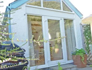 Image of The Boathouse, Kingsbridge - Romantic detached annexe with parking & estuary walk to great pub
