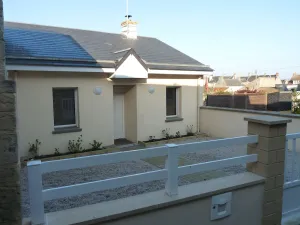 Image of HOUSE Single storey Grandcamp-Maisy 150m from the beach