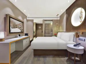 Image of Crystal Orange Hotel Shanghai Hongqiao Jinhui Road