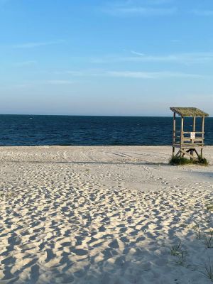 Image of Charming cottage just a short walk to the beach!