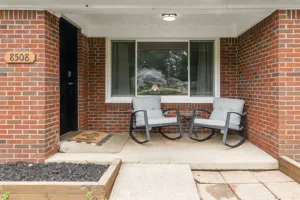 Image of Warm & Comfy 2BR, Huge Backyard, Great Location!