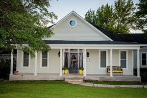Image of Chateau Relaxo - Farmhouse on 19 acres, Pool + pool house + Games, Sleeps 20