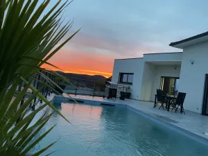 Image of Villa Contemporaine Avec vue Panoramique sur les Cévennes
