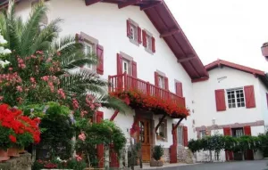 Image of Terraced house in St Etienne de Baigorry