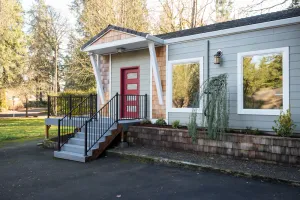 Image of Brand New Guesthouse with Riverfront Patio