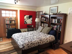 Image of North Berkeley Victorian -- Heart of Gourmet Ghetto - 5 blocks to U.C.\/ Downtown