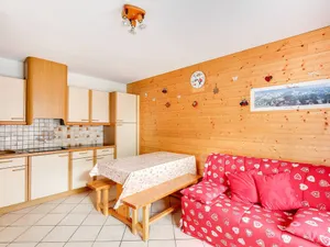 Image of Cozy 2-Room Apartment for 4 in Bourg Saint Maurice with Pool and Near Funicular