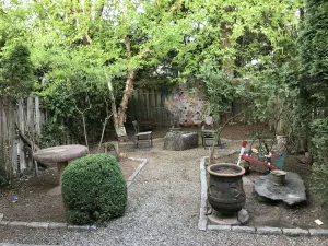 Image of Einstein Lounge in Downtown - 2 BR w Loft and Fenced Yard