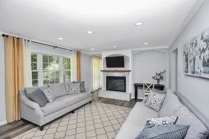 Image of NEW! Designer Remodel w King Bed, Fast WiFi