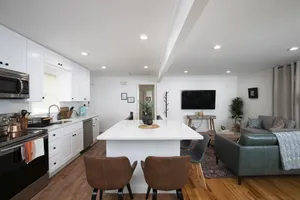 Image of Newly Renovated Cozy Rustic Home l 10 min from Truist Park