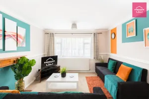 Image of By NEC, JHS2 & JLR- 2 Bedrooms, 3 Beds & WIFi - AVAILABLE NOW!