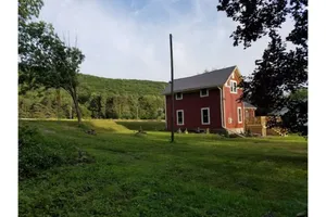 Image of Whole house for Relaxing Couple or Family Retreat
