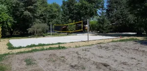 Image of Atypical chalet close to the pool and activities