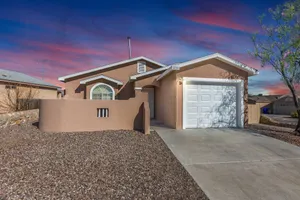 Image of Affordable 3 Bedroom, 2 Bath Home! Close to Hwy 70, WSMR and NASA, Short term