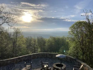 Image of Dramatic views - out of town, but close enough!