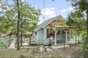 Image of Cozy Cabin, firepit, with 10 acres to roam, private pond and Dock, s’more’s