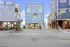 Image of Spectacular direct waterfront with rooftop hot tub 360 degree views.