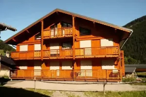 Image of Appartement cosy 4 pers. au pied des pistes avec terrasse - Arêches-Beaufort - FR-1-342-181