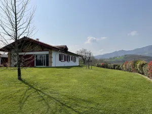 Image of Beautiful house between sea and mountains
