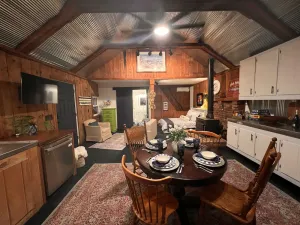 Image of Newly renovated cottage close to waterfront and boat ramps